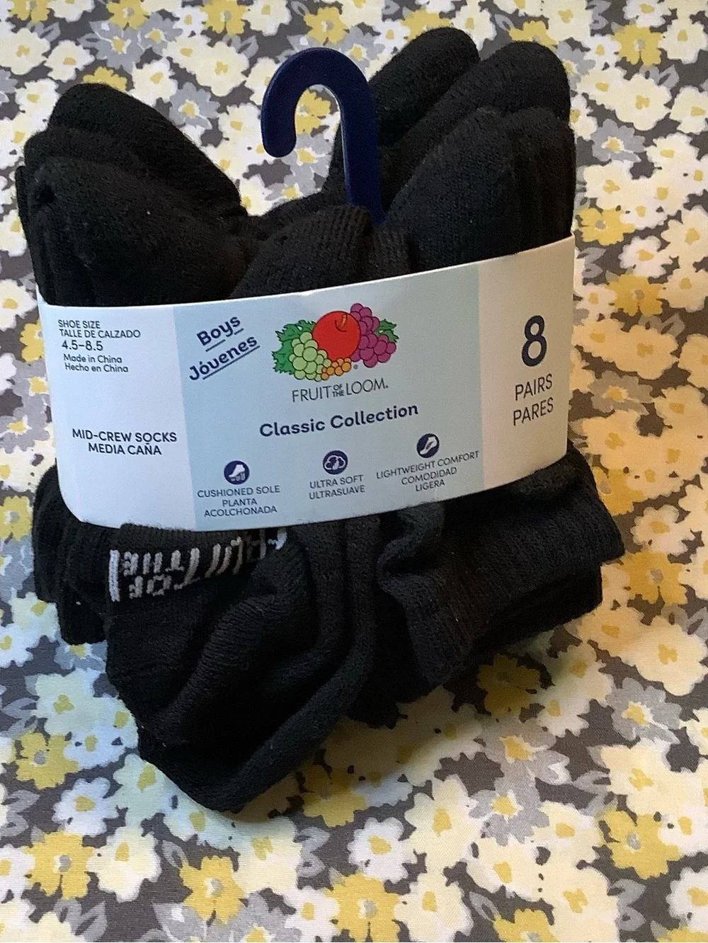 Fruit of the Loom Black Boys' Mid-Crew Athletic Socks - Classic Collection